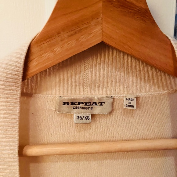 Cashmere cardigan - Picture 3 of 3